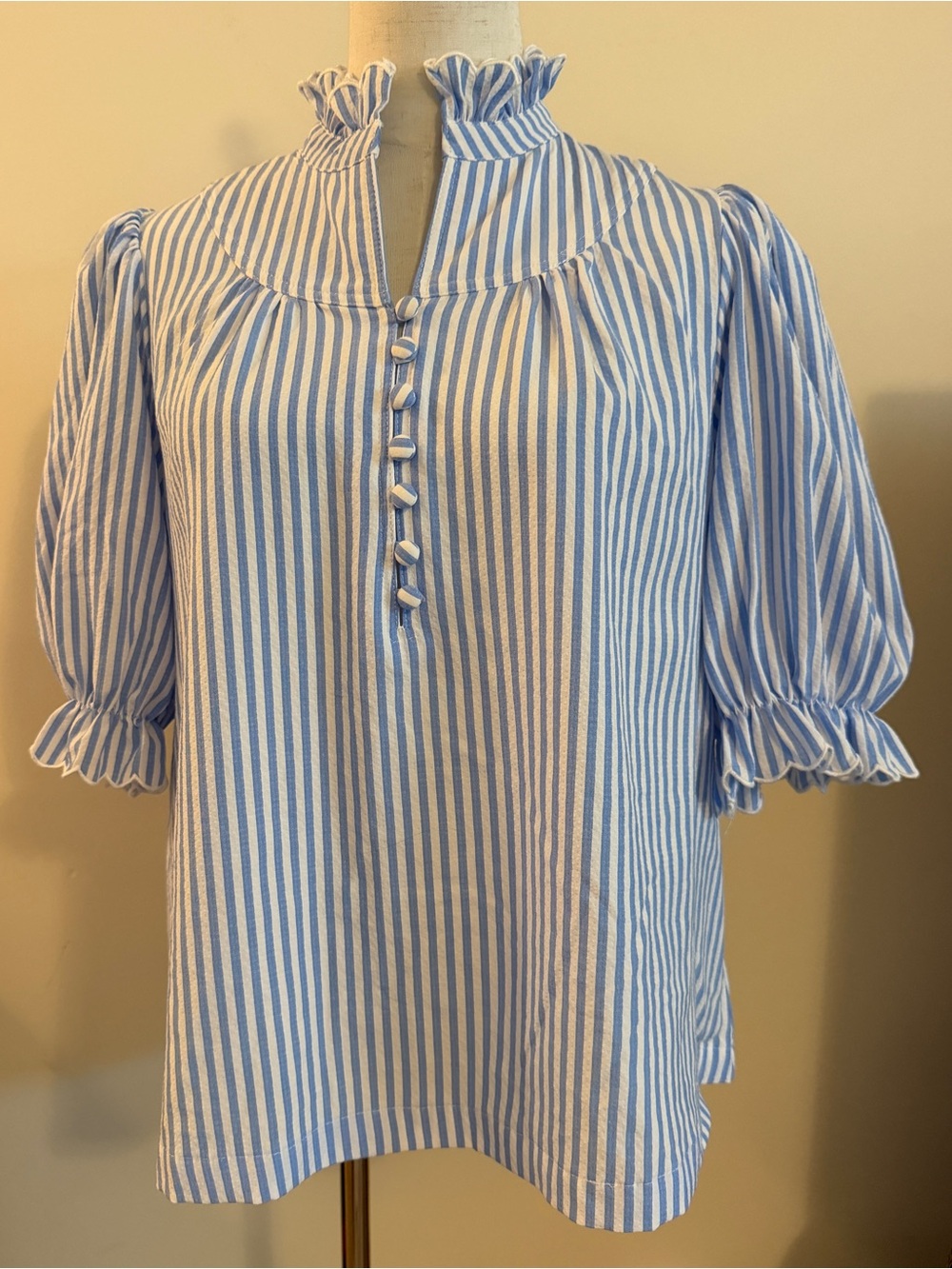 Pomander Place Blue & White Striped Ruffle Collar Blouse Sz Large